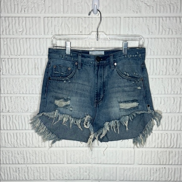 One Teaspoon Distressed Denim Women's Shorts - Picture 1 of 4